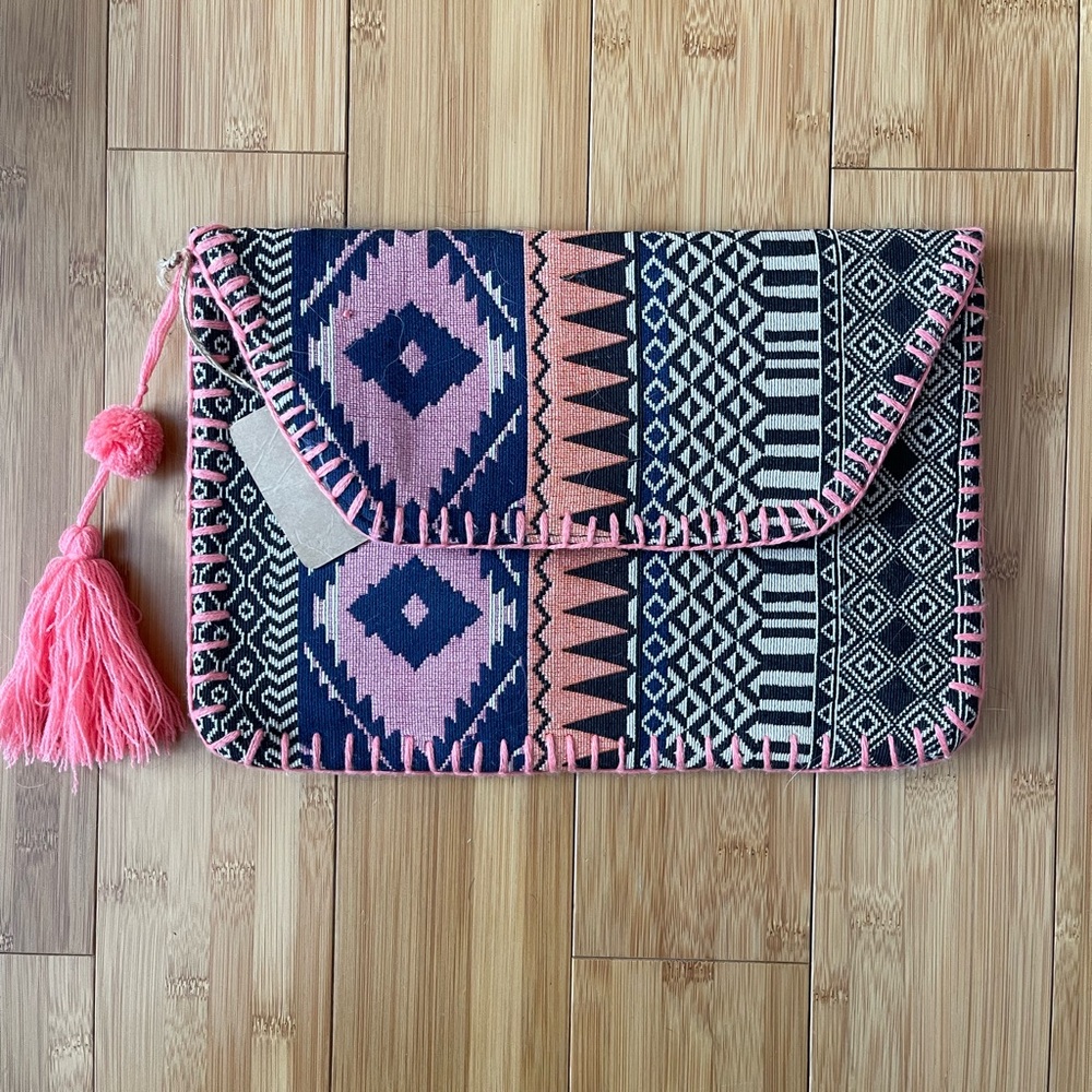 Cynthia Rowley New York Clutch NEW